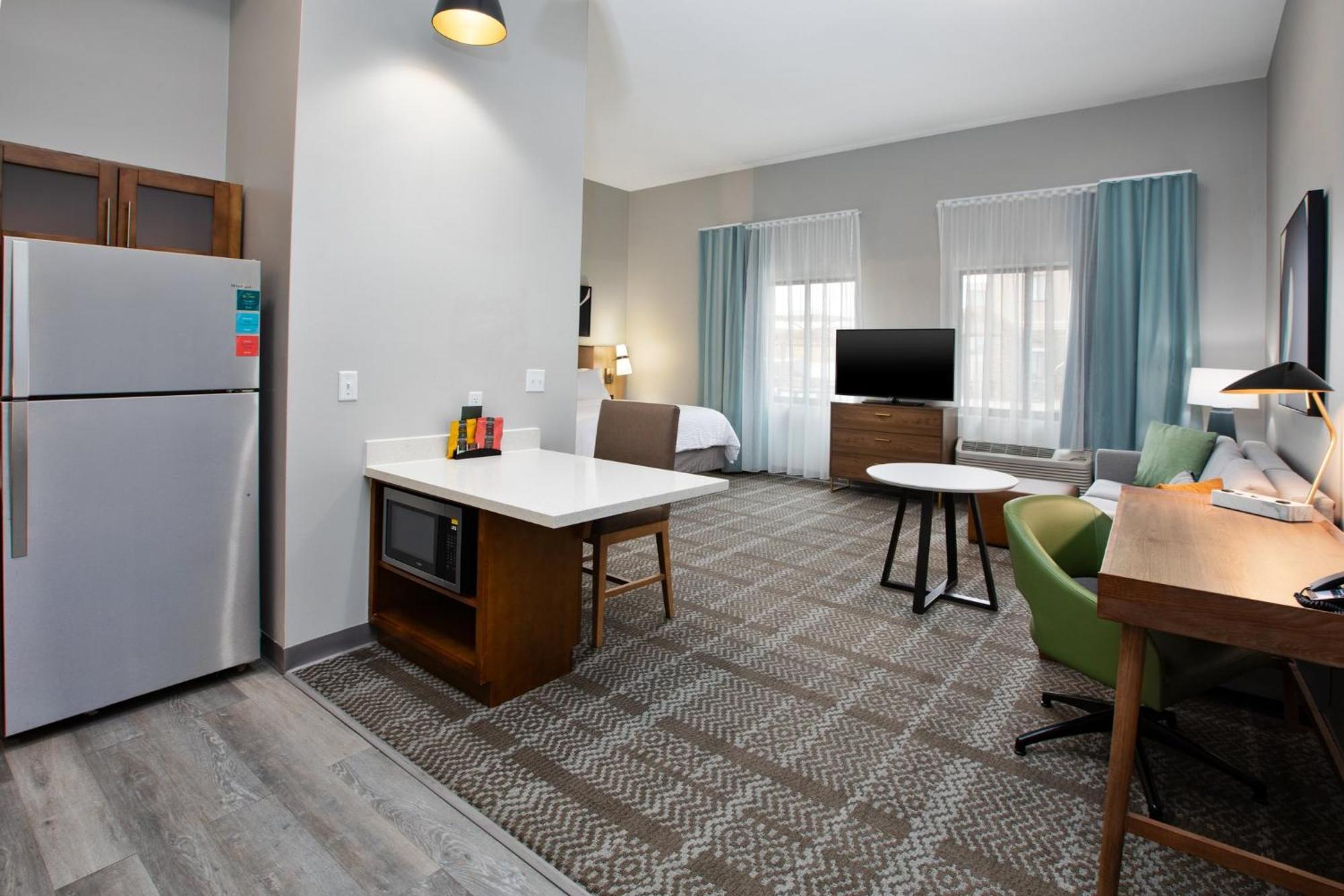Staybridge Suites - Ames By Ihg Exterior foto