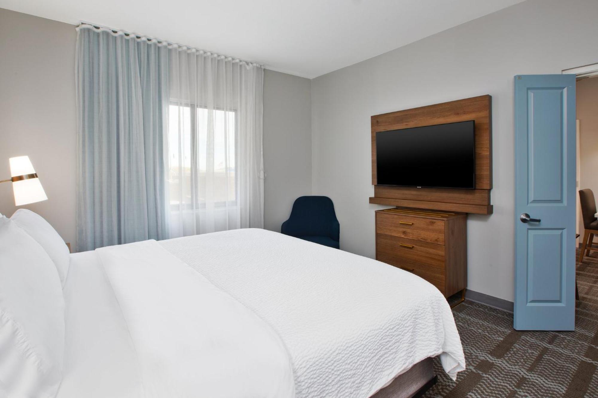 Staybridge Suites - Ames By Ihg Exterior foto