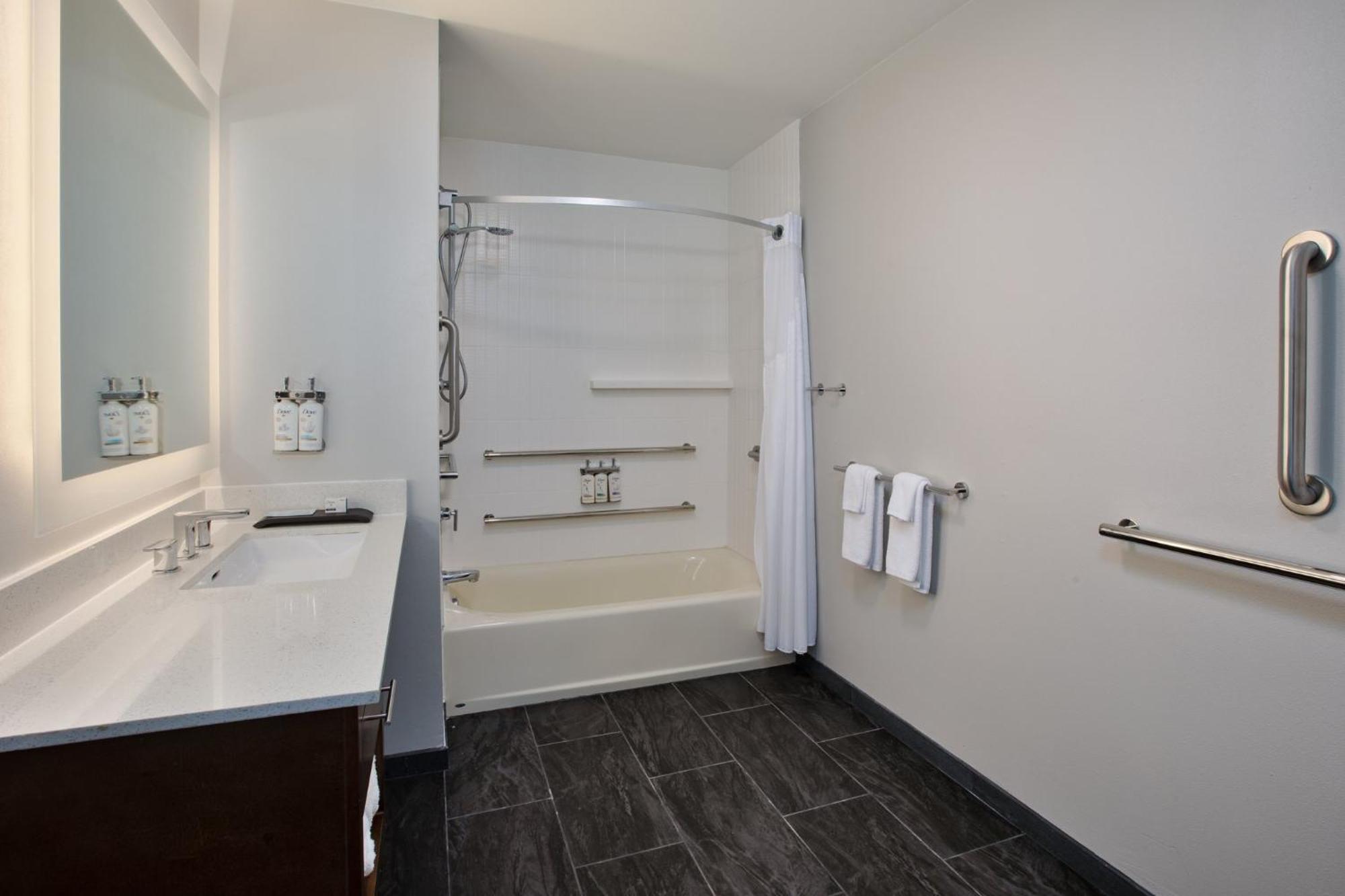 Staybridge Suites - Ames By Ihg Exterior foto